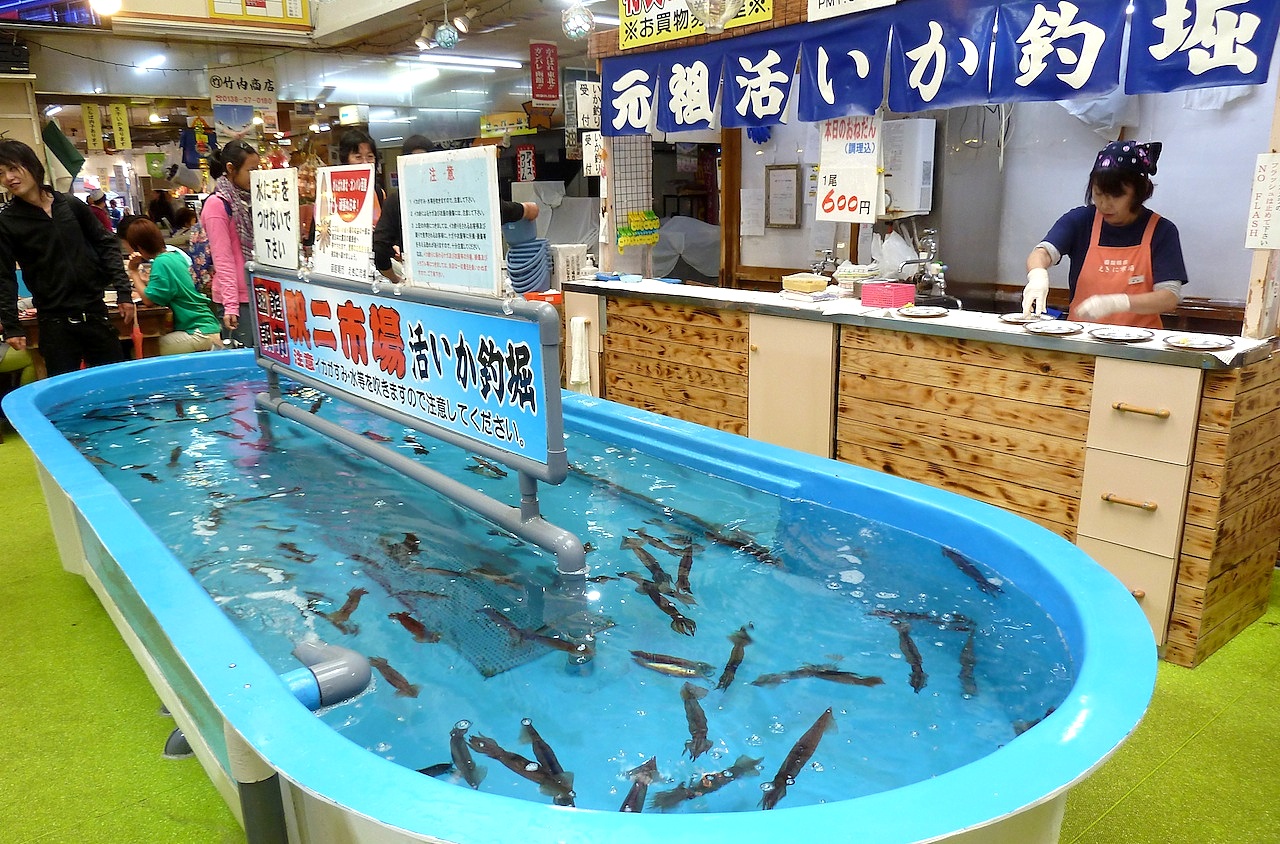 特集 函館朝市は北海道の一大グルメスポット おすすめの海鮮丼など大紹介 ぷらんジャ